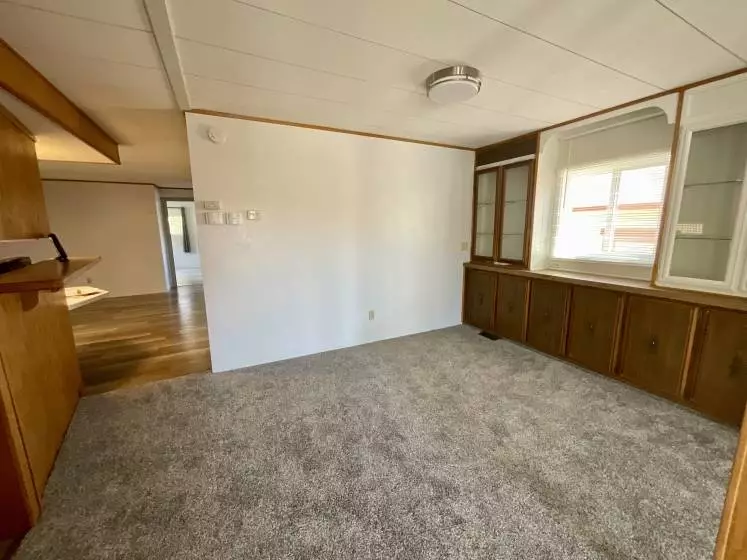 202 Daggett Drive, Reno, Nevada, 2 Bedrooms Bedrooms, ,2 BathroomsBathrooms,Manufactured,Residential,Daggett Drive,240004668