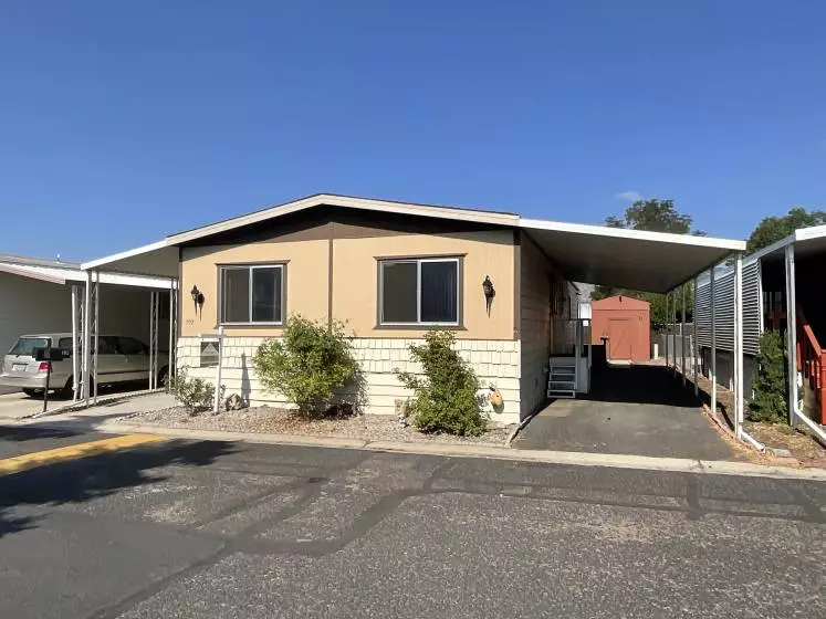 192 Sierra Nevada Drive, Carson City, Nevada 89706, 3 Bedrooms Bedrooms, 9 Rooms Rooms,2 BathroomsBathrooms,Manufactured,Residential,Sierra Nevada Drive,240004681