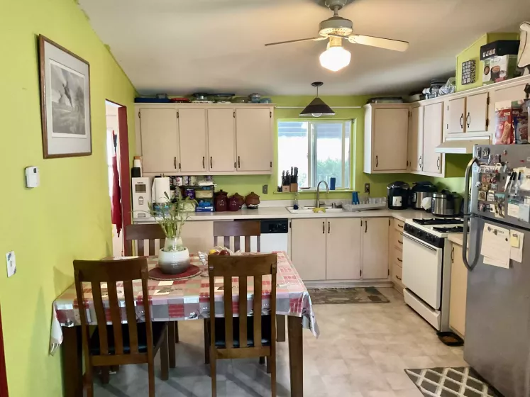 3400 Hwy 50 East, Carson City, Nevada 89701, 2 Bedrooms Bedrooms, 9 Rooms Rooms,2 BathroomsBathrooms,Manufactured,Residential,59, Hwy 50 East,240004688