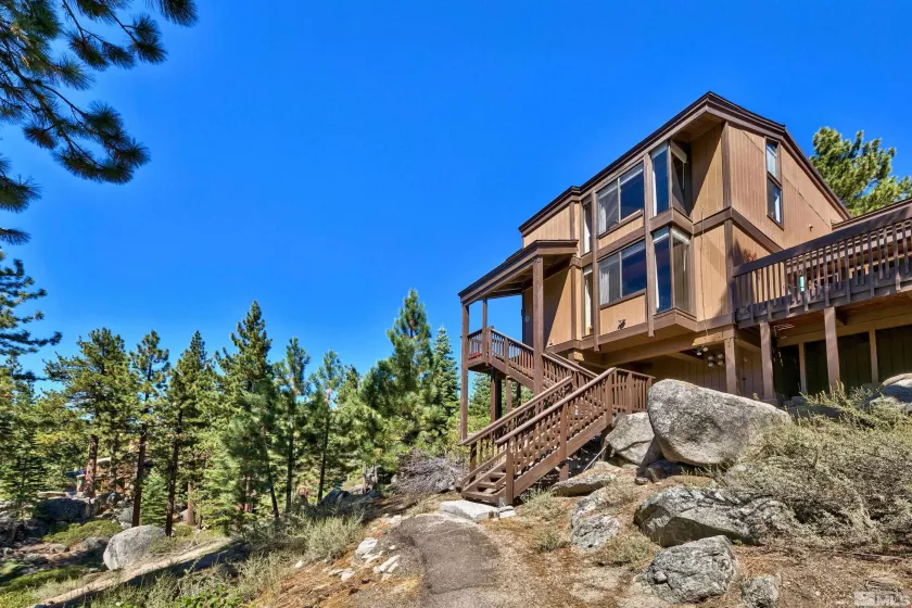 46 Chalet Crt, Zephyr Cove, Nevada 89448, 4 Bedrooms Bedrooms, ,3 BathroomsBathrooms,Residential,For Sale,Chalet Crt,230010683