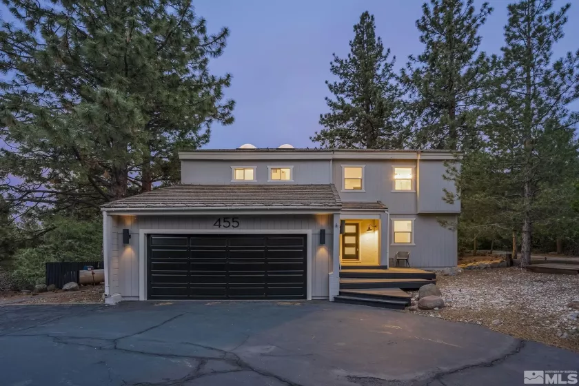 455 Blue Spruce Rd, Reno, Nevada 89511, 4 Bedrooms Bedrooms, ,3 BathroomsBathrooms,Residential,For Sale,Blue Spruce Rd,230010509