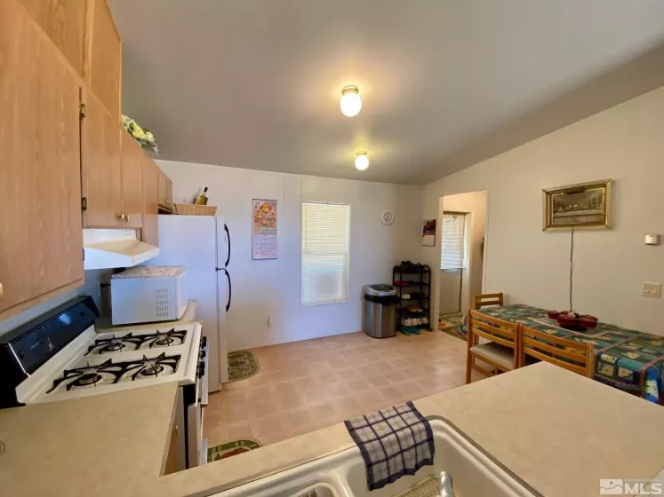 21500 Old Victory Hwy, Lovelock, Nevada 89419, 3 Bedrooms Bedrooms, ,2 BathroomsBathrooms,Residential,For Sale,Old Victory Hwy,240001567