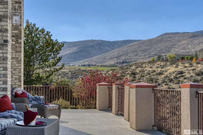 3613 Silver Vista Dr, Reno, Nevada 89511, 5 Bedrooms Bedrooms, ,4 BathroomsBathrooms,Residential,For Sale,Silver Vista Dr,230013584