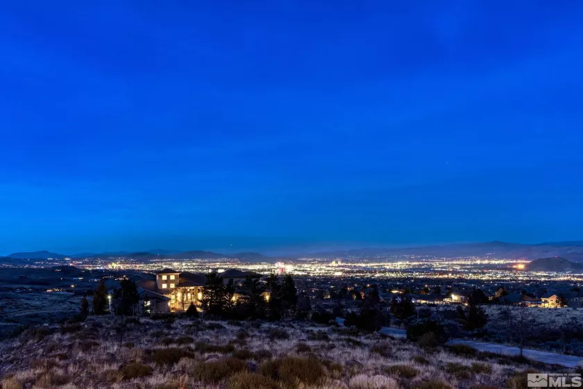 3613 Silver Vista Dr, Reno, Nevada 89511, 5 Bedrooms Bedrooms, ,4 BathroomsBathrooms,Residential,For Sale,Silver Vista Dr,230013584