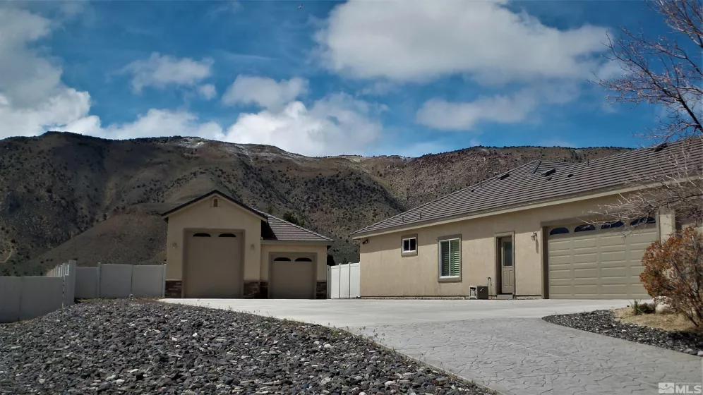 12325 Ocean View Dr, Sparks, Nevada 89441, 5 Bedrooms Bedrooms, ,3 BathroomsBathrooms,Residential,For Sale,Ocean View Dr,230004337