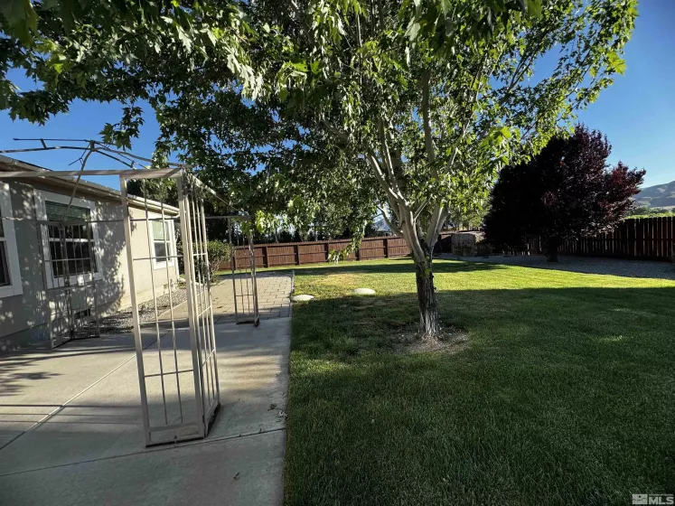 9 Pinto Dr., Yerington, Nevada 89447, 3 Bedrooms Bedrooms, ,2 BathroomsBathrooms,Residential,For Sale,Pinto Dr.,240007085