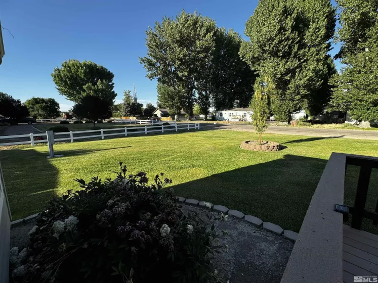 9 Pinto Dr., Yerington, Nevada 89447, 3 Bedrooms Bedrooms, ,2 BathroomsBathrooms,Residential,For Sale,Pinto Dr.,240007085