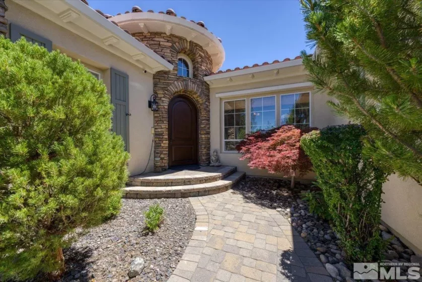 2982 Granite Pointe Drive, Reno, Nevada 89511, 4 Bedrooms Bedrooms, ,2 BathroomsBathrooms,Residential,For Sale,Granite Pointe Drive,240007071