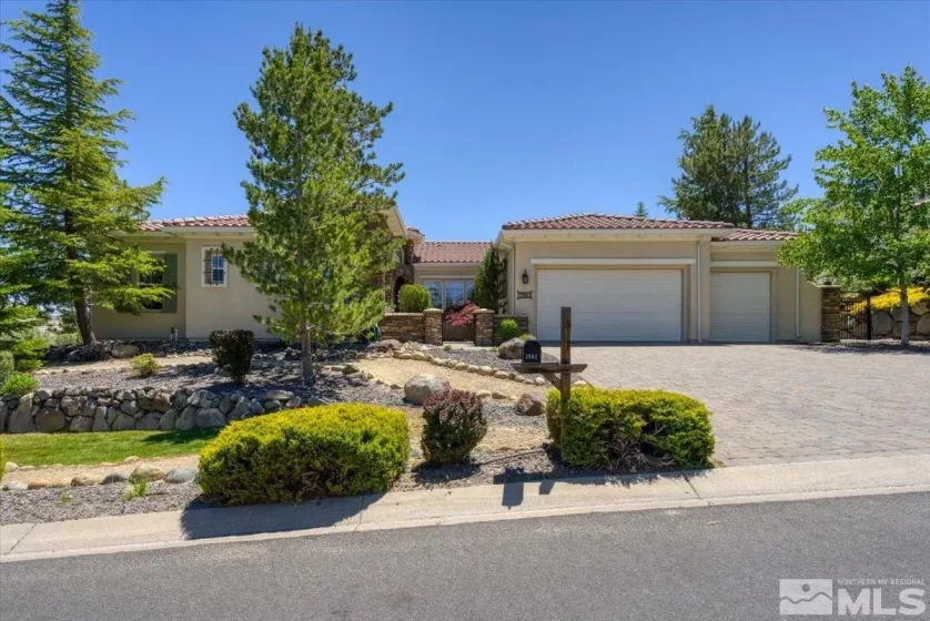 2982 Granite Pointe Drive, Reno, Nevada 89511, 4 Bedrooms Bedrooms, ,2 BathroomsBathrooms,Residential,For Sale,Granite Pointe Drive,240007071