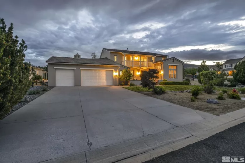 2965 Roundrock Court, Reno, Nevada 89511, 5 Bedrooms Bedrooms, ,3 BathroomsBathrooms,Residential,For Sale,Roundrock Court,240006984