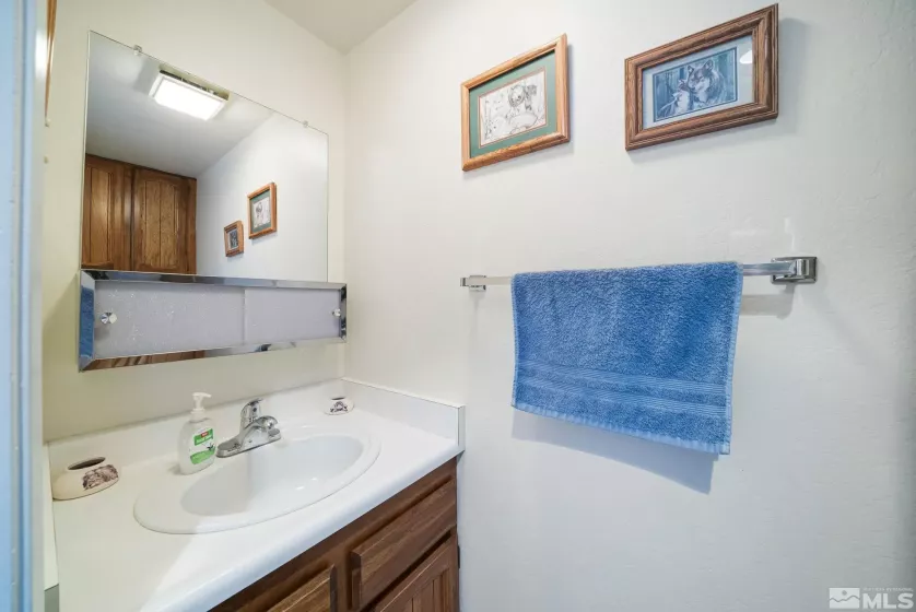 2282 Cannonball Road, Sparks, Nevada 89431, 2 Bedrooms Bedrooms, ,1 BathroomBathrooms,Residential,For Sale,Cannonball Road,240006975