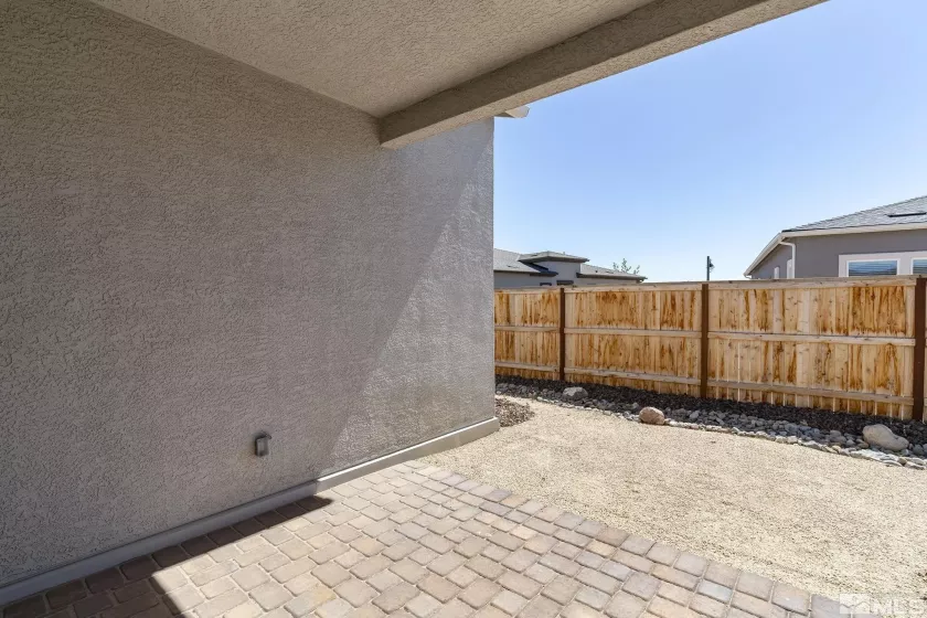 7337 Oakmont Lane, Sparks, Nevada 89436, 2 Bedrooms Bedrooms, ,2 BathroomsBathrooms,Residential,For Sale,Oakmont Lane,240006895