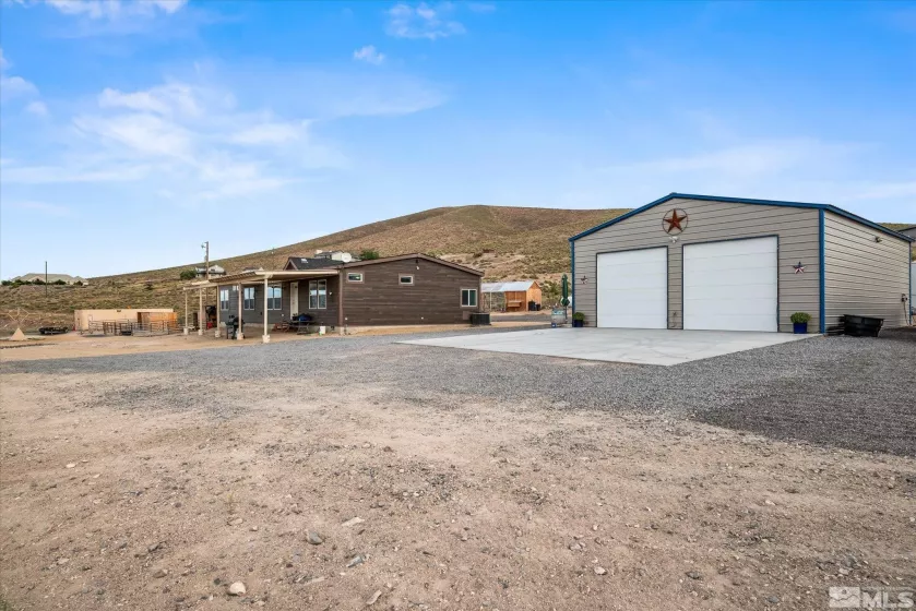 9 Valley View Dr., Fernley, Nevada 89408, 3 Bedrooms Bedrooms, ,2 BathroomsBathrooms,Residential,For Sale,Valley View Dr.,240006801