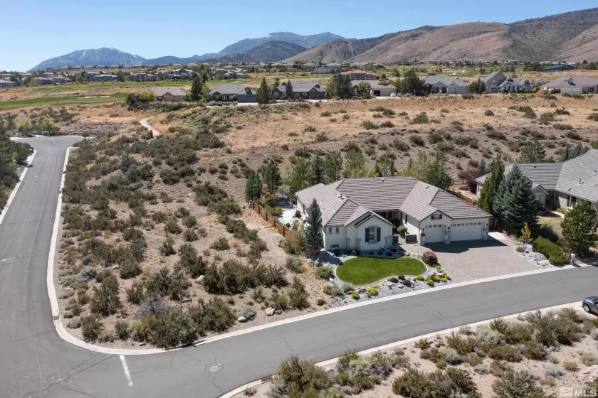 3252 Forest View Lane, Reno, Nevada 89511, 4 Bedrooms Bedrooms, ,3 BathroomsBathrooms,Residential,For Sale,Forest View Lane,240006289