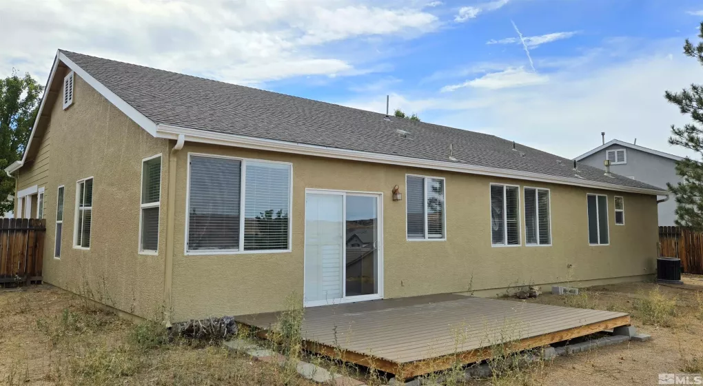 855 University Park Loop, Reno, Nevada 89512, 3 Bedrooms Bedrooms, ,2 BathroomsBathrooms,Residential,For Sale,University Park Loop,240005993