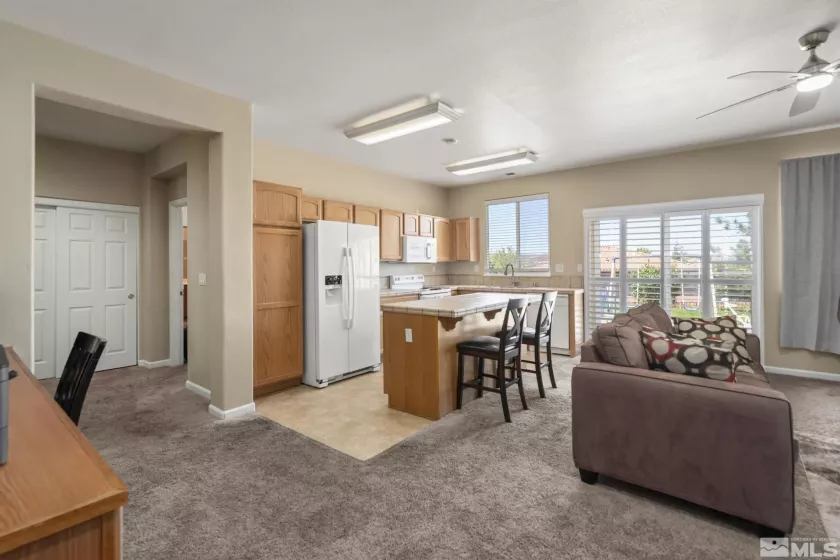 855 University Park Loop, Reno, Nevada 89512, 3 Bedrooms Bedrooms, ,2 BathroomsBathrooms,Residential,For Sale,University Park Loop,240005993