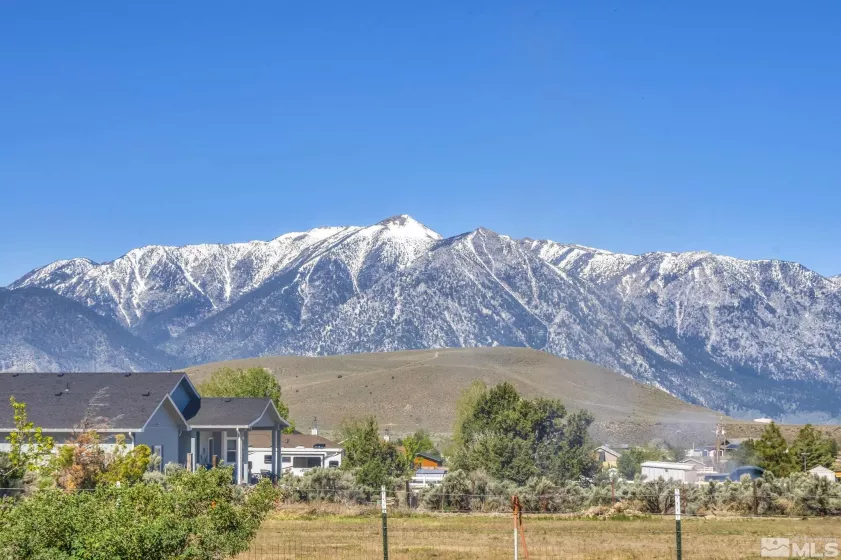 614 Stagecoach Rd, Gardnerville, Nevada 89410, 2 Bedrooms Bedrooms, ,2 BathroomsBathrooms,Residential,For Sale,Stagecoach Rd,240005965