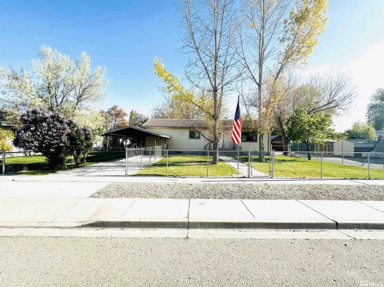 475 14th St, Lovelock, Nevada 89419, 3 Bedrooms Bedrooms, ,2 BathroomsBathrooms,Residential,For Sale,14th St,240004904