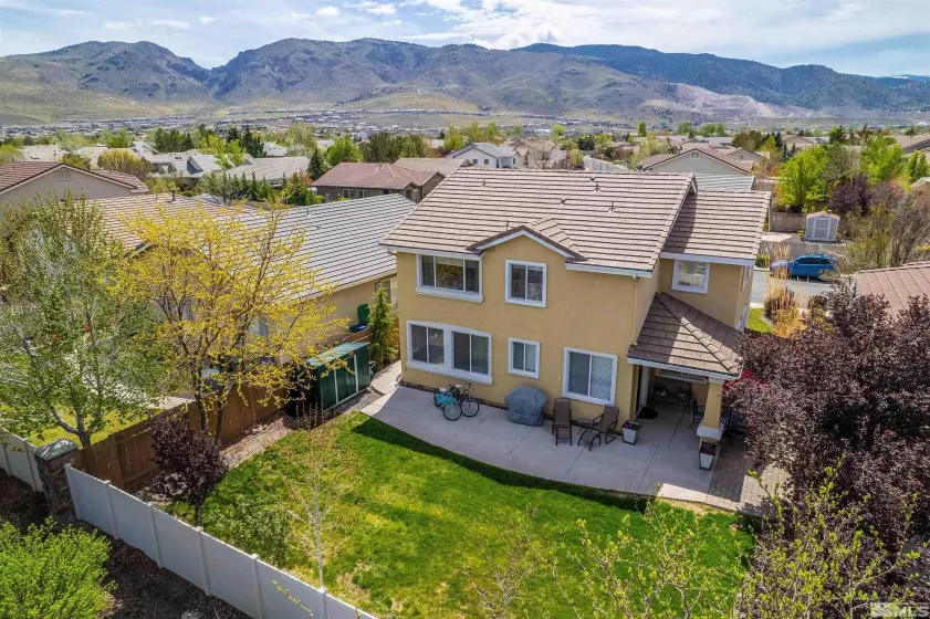 2325 Lincoln Meadows, Reno, Nevada 89521, 4 Bedrooms Bedrooms, ,2 BathroomsBathrooms,Residential,For Sale,Lincoln Meadows,240004606