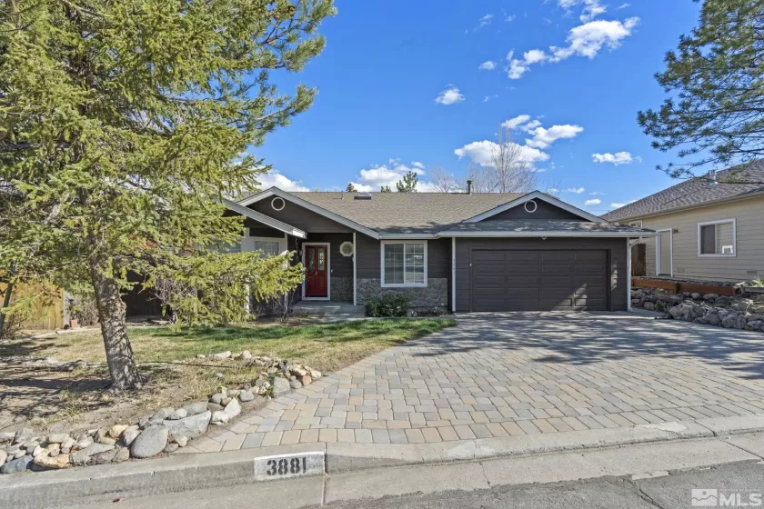 3881 Cashill Blvd, Reno, Nevada 89509, 3 Bedrooms Bedrooms, ,2 BathroomsBathrooms,Residential,For Sale,Cashill Blvd,240004425