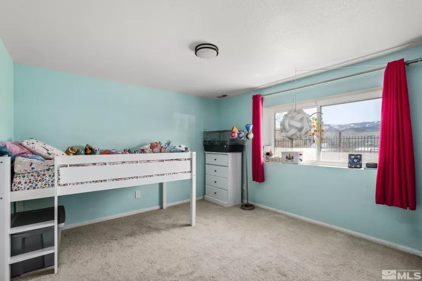 140 Cheyenne Dr, Reno, Nevada 89521, 3 Bedrooms Bedrooms, ,2 BathroomsBathrooms,Residential,For Sale,Cheyenne Dr,240004223