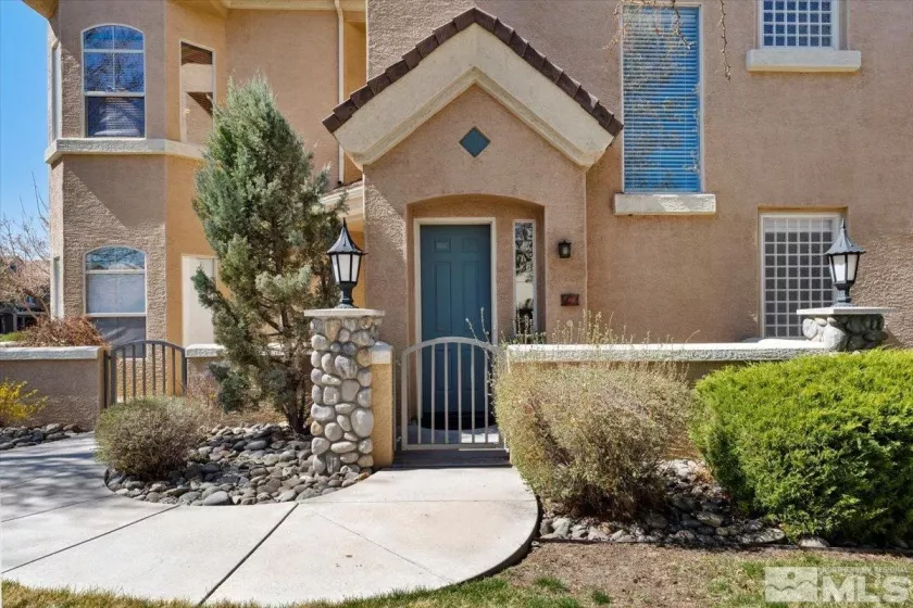 9900 Wilbur May Pkwy, Reno, Nevada 89521-4001, 3 Bedrooms Bedrooms, ,2 BathroomsBathrooms,Residential,For Sale,Wilbur May Pkwy,240004032