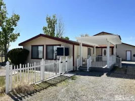 15 Mesa Dr, Yerington, Nevada 89447-9737, 3 Bedrooms Bedrooms, ,2 BathroomsBathrooms,Residential,For Sale,Mesa Dr,240005352