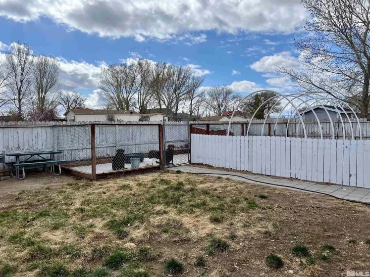 8 Pebble Beach Drive, Yerington, Nevada 89447, 3 Bedrooms Bedrooms, ,2 BathroomsBathrooms,Residential,For Sale,Pebble Beach Drive,240003711