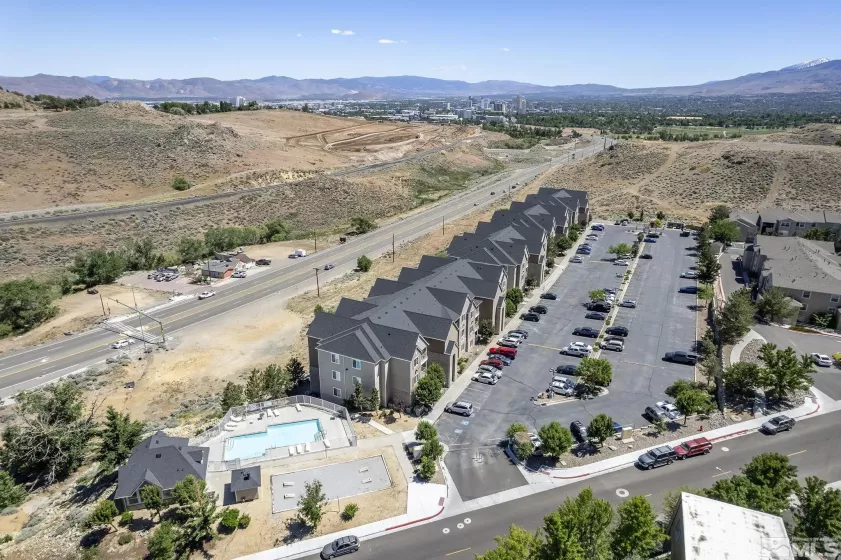 200 Talus Way #324, Reno, Nevada 89503, 4 Bedrooms Bedrooms, ,4 BathroomsBathrooms,Residential,For Sale,Talus Way #324,240006724