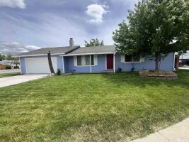 907 Peridot Court, Carson City, Nevada 89705, 3 Bedrooms Bedrooms, ,2 BathroomsBathrooms,Residential,For Sale,Peridot Court,240006836