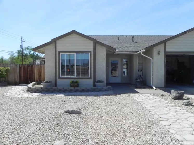 201 Fernwood Dr, Fernley, Nevada 89408, 3 Bedrooms Bedrooms, ,2 BathroomsBathrooms,Residential,For Sale,Fernwood Dr,240004427