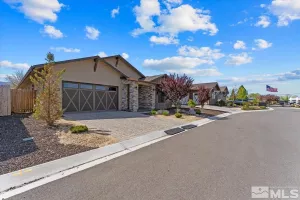 9609 Lane Garrett Dr, Reno, Nevada 89511, 4 Bedrooms Bedrooms, ,2 BathroomsBathrooms,Residential,For Sale,Lane Garrett Dr,240005028