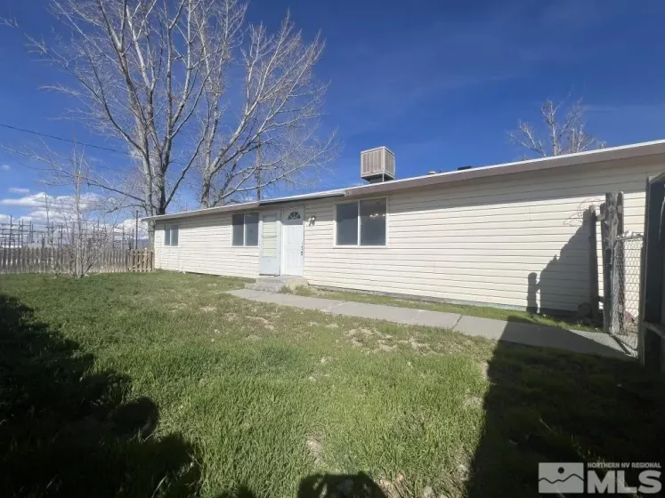 101 Bryson Dr, Battle Mountain, Nevada 89820, 3 Bedrooms Bedrooms, ,2 BathroomsBathrooms,Residential,For Sale,Bryson Dr,240003506