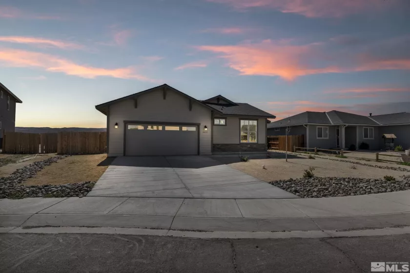 4609 Langdon St, Fernley, Nevada 89408, 3 Bedrooms Bedrooms, ,2 BathroomsBathrooms,Residential,For Sale,Langdon St,240003795