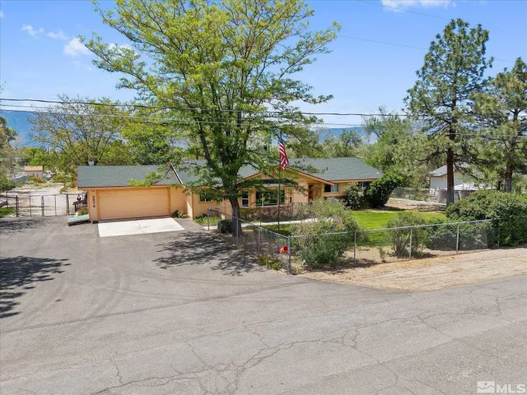 2672 Stewart Ave, Minden, Nevada 89423, 3 Bedrooms Bedrooms, ,2 BathroomsBathrooms,Residential,For Sale,Stewart Ave,240006383