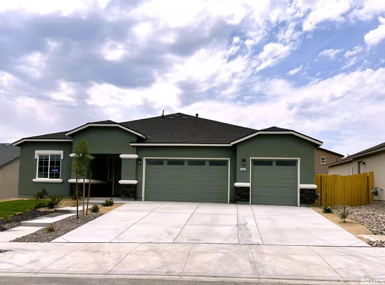 11012 Athabasca Dr, Reno, Nevada 89506, 4 Bedrooms Bedrooms, ,3 BathroomsBathrooms,Residential,For Sale,Athabasca Dr,240003090