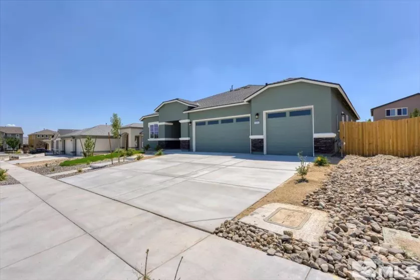 11012 Athabasca Dr, Reno, Nevada 89506, 4 Bedrooms Bedrooms, ,3 BathroomsBathrooms,Residential,For Sale,Athabasca Dr,240003090