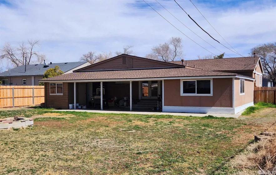 490 Russell St, Fallon, Nevada 89406, 3 Bedrooms Bedrooms, ,2 BathroomsBathrooms,Residential,For Sale,Russell St,240003075