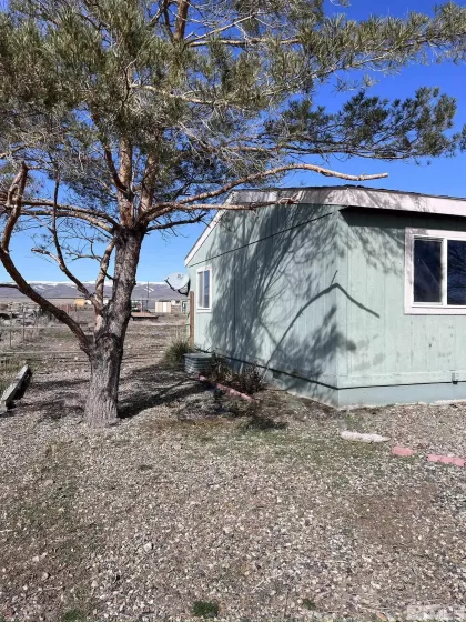 4020 Eureka Ave, Crescent Valley, Nevada 89821, 3 Bedrooms Bedrooms, ,2 BathroomsBathrooms,Residential,For Sale,Eureka Ave,240003045