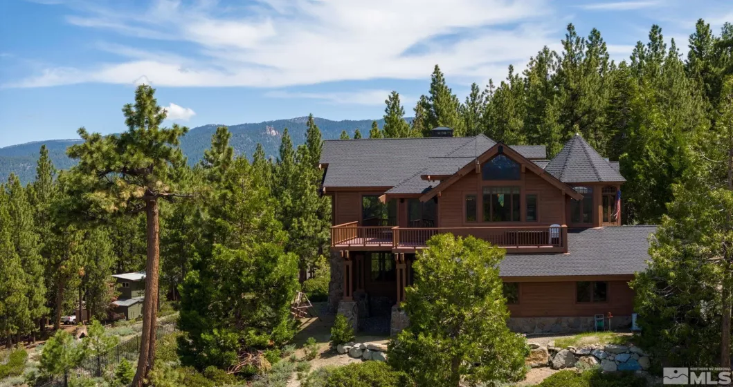 3567 Saddle, South Lake Tahoe, California 96150, 4 Bedrooms Bedrooms, ,3 BathroomsBathrooms,Residential,For Sale,Saddle,230006551