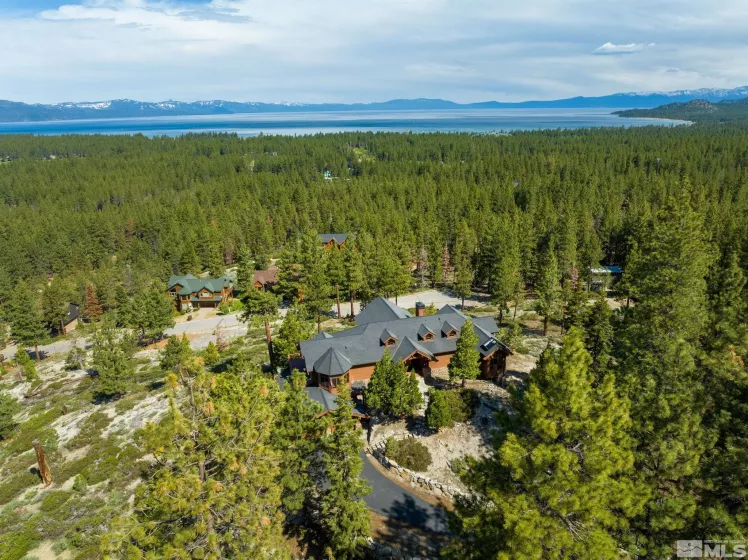 3567 Saddle, South Lake Tahoe, California 96150, 4 Bedrooms Bedrooms, ,3 BathroomsBathrooms,Residential,For Sale,Saddle,230006551