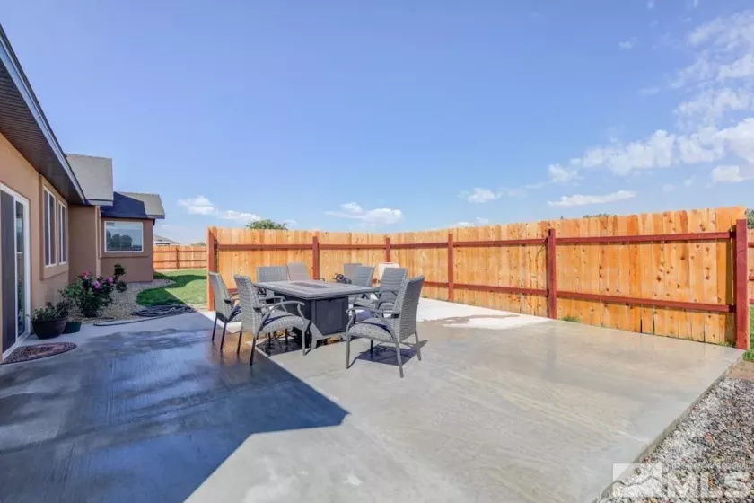 1150 Hacienda Dr, Fallon, Nevada 89406, 3 Bedrooms Bedrooms, ,2 BathroomsBathrooms,Residential,For Sale,Hacienda Dr,240002772