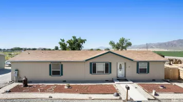 3 Smoke Tree Ln, Yerington, Nevada 89447, 3 Bedrooms Bedrooms, ,2 BathroomsBathrooms,Residential,For Sale,Smoke Tree Ln,240002886