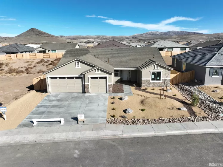 2312 Hickory Drive, Sparks, Nevada 89441, 4 Bedrooms Bedrooms, ,3 BathroomsBathrooms,Residential,For Sale,Hickory Drive,230012102