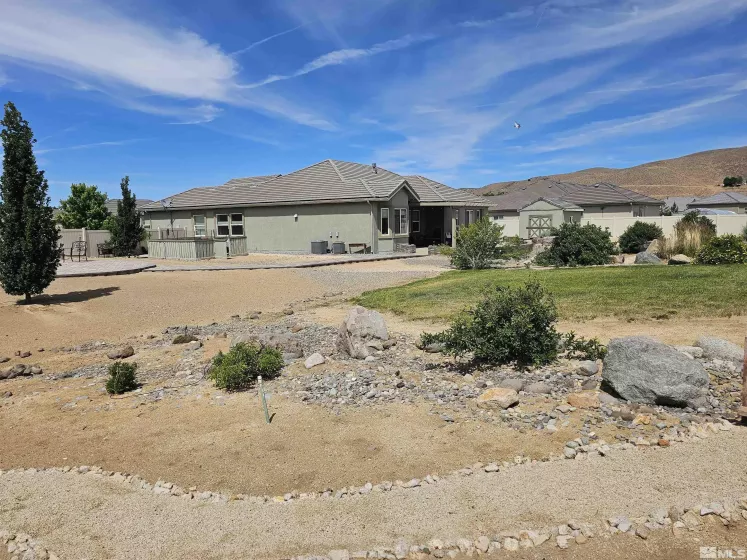 260 Serenade Drive, Sparks, Nevada 89441, 5 Bedrooms Bedrooms, ,3 BathroomsBathrooms,Residential,For Sale,Serenade Drive,240002646