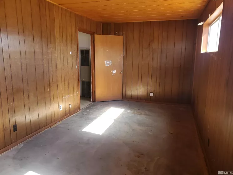 215 9th St, Hawthorne, Nevada 89415, 2 Bedrooms Bedrooms, ,2 BathroomsBathrooms,Residential,For Sale,9th St,240002608