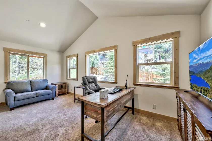 2346 Wagon Train Trail, South Lake Tahoe, California 96150, 4 Bedrooms Bedrooms, ,3 BathroomsBathrooms,Residential,For Sale,Wagon Train Trail,240005977