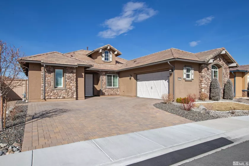 2007 Neviekay Ln, Reno, Nevada 89521, 3 Bedrooms Bedrooms, ,2 BathroomsBathrooms,Residential,For Sale,Neviekay Ln,240002395