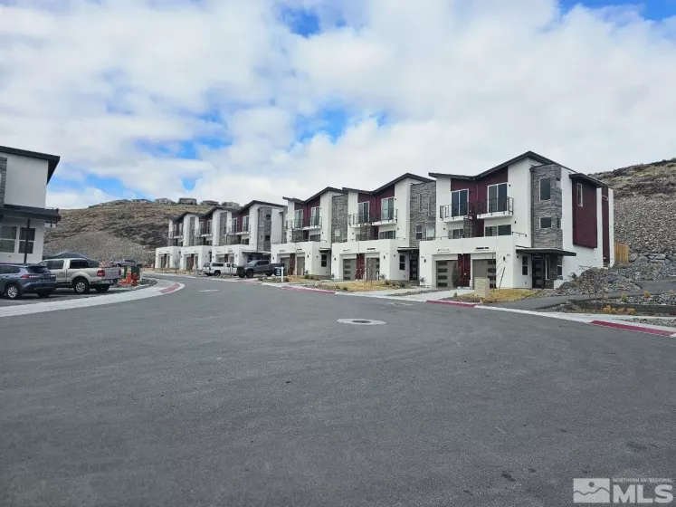 2416 Tecumseh, Sparks, Nevada 89436, 3 Bedrooms Bedrooms, ,3 BathroomsBathrooms,Residential,For Sale,Tecumseh,240006582