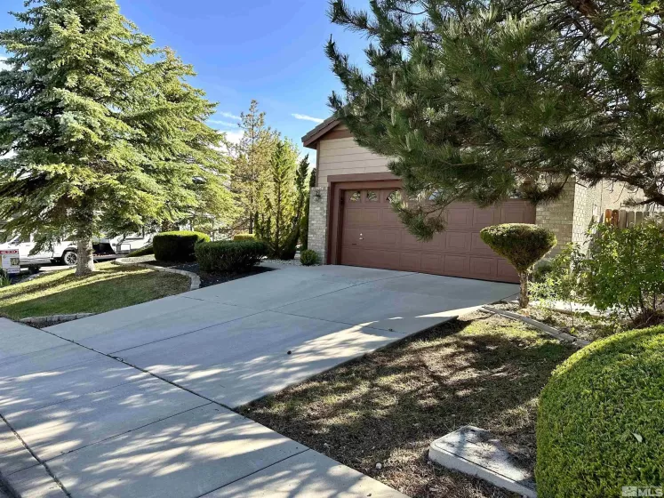 2605 Snow Partridge Dr, Reno, Nevada 89523, 3 Bedrooms Bedrooms, ,2 BathroomsBathrooms,Residential,For Sale,Snow Partridge Dr,240006595